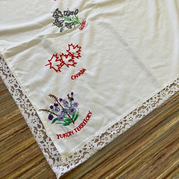 Canada Provincial Flowers Hand Embroidered White Tablecloth Coat of Arms 65x72" - Picture 1 of 7